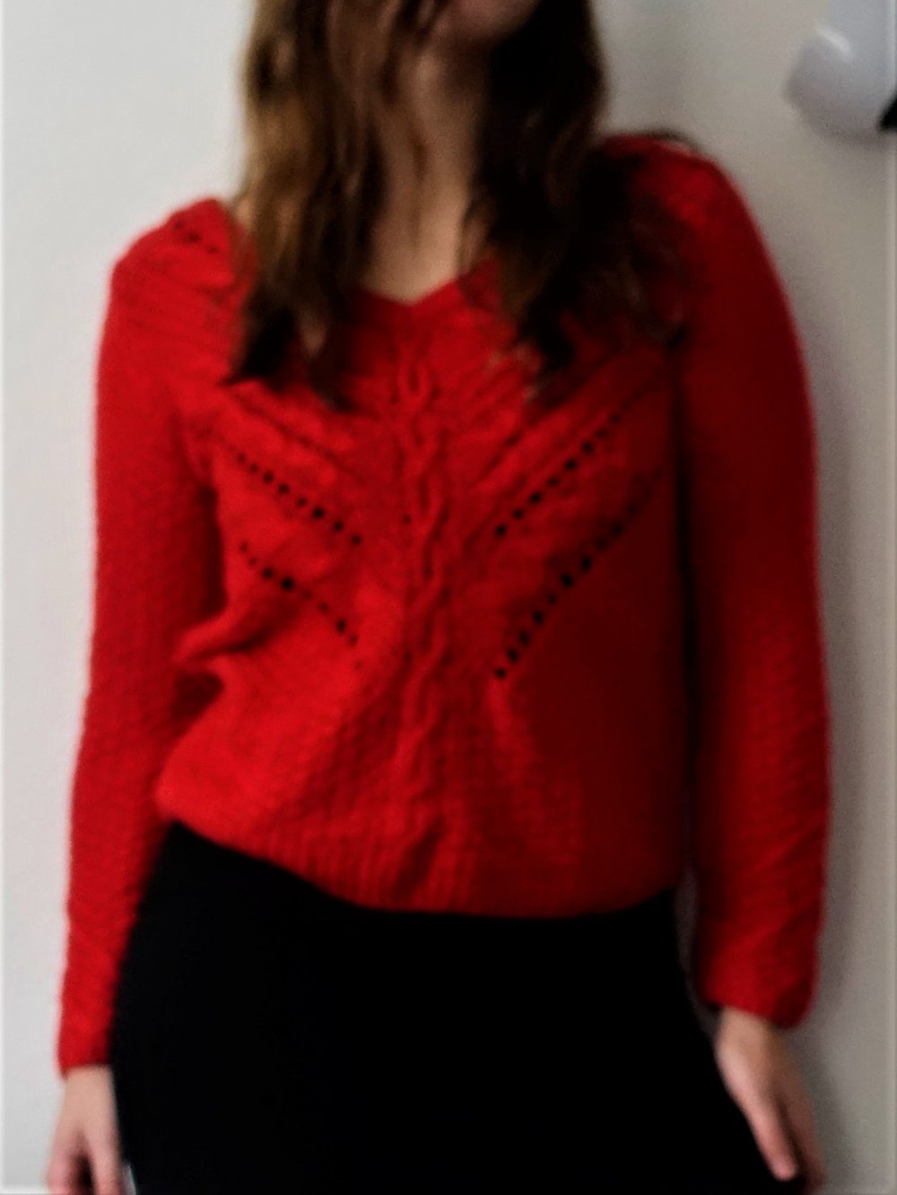 Pullover mit V-Ausschnitt in rot