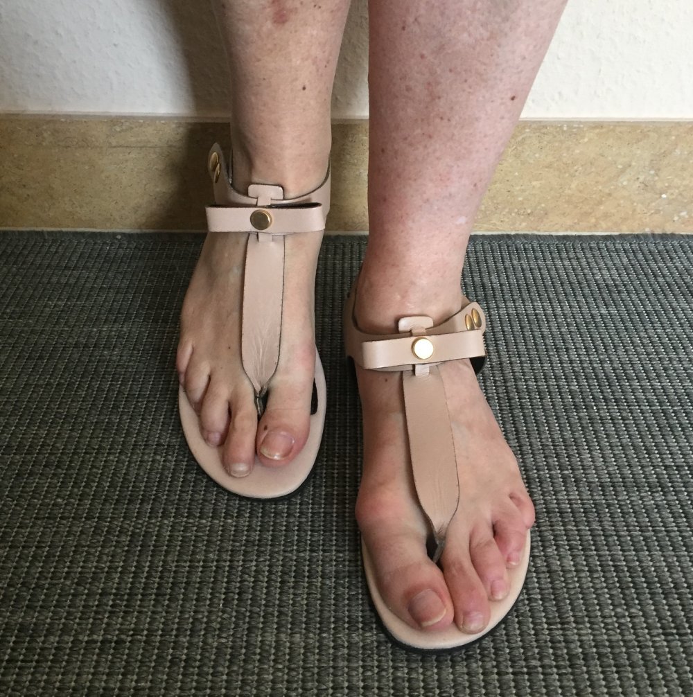 Victor Flip Flop Sandalen Gr.39 in Rose / Gold ganz zartes Kunstleder