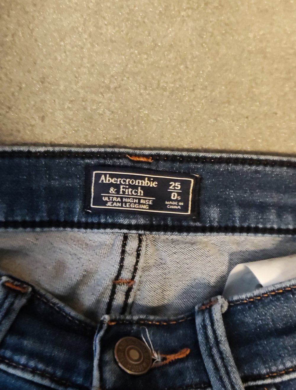 Skinny Jeans Abercrombie & Fitch W25