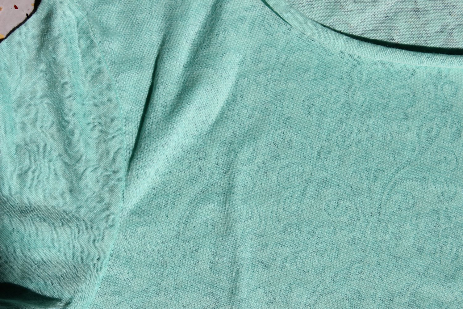 NEU! T-Shirt meergrün oriental floral transparent